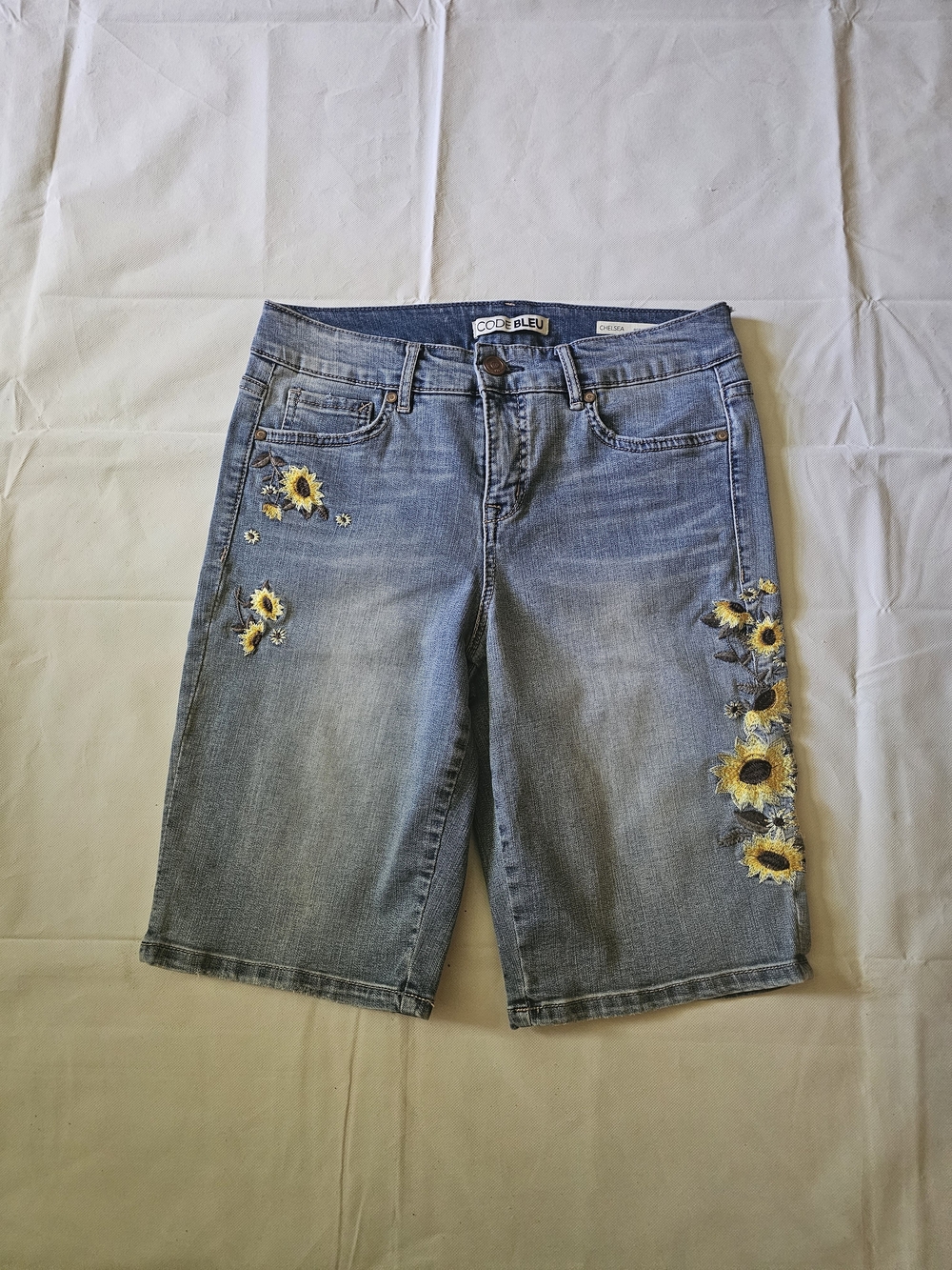 Code Bleu Light Blue Denim Sunflower Embroidered Knee Shorts